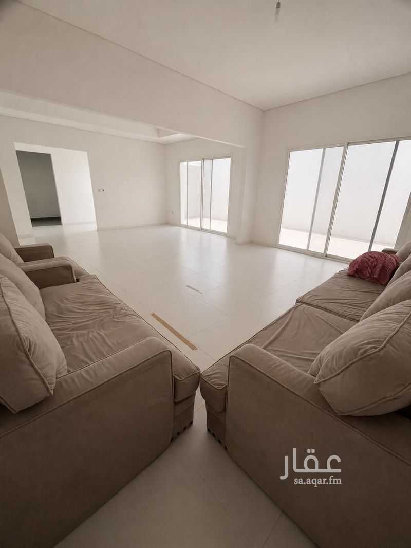 4 bedroom villa in Al Farouq, Riyadh 13