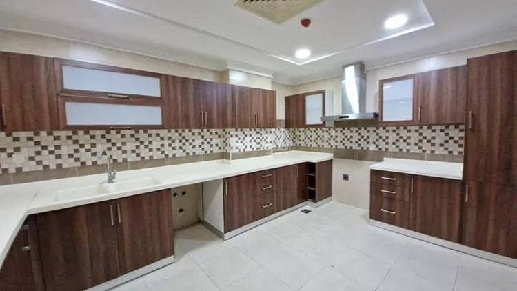 4 bedroom apartment in Al Rawabi, Eastern Province 12
