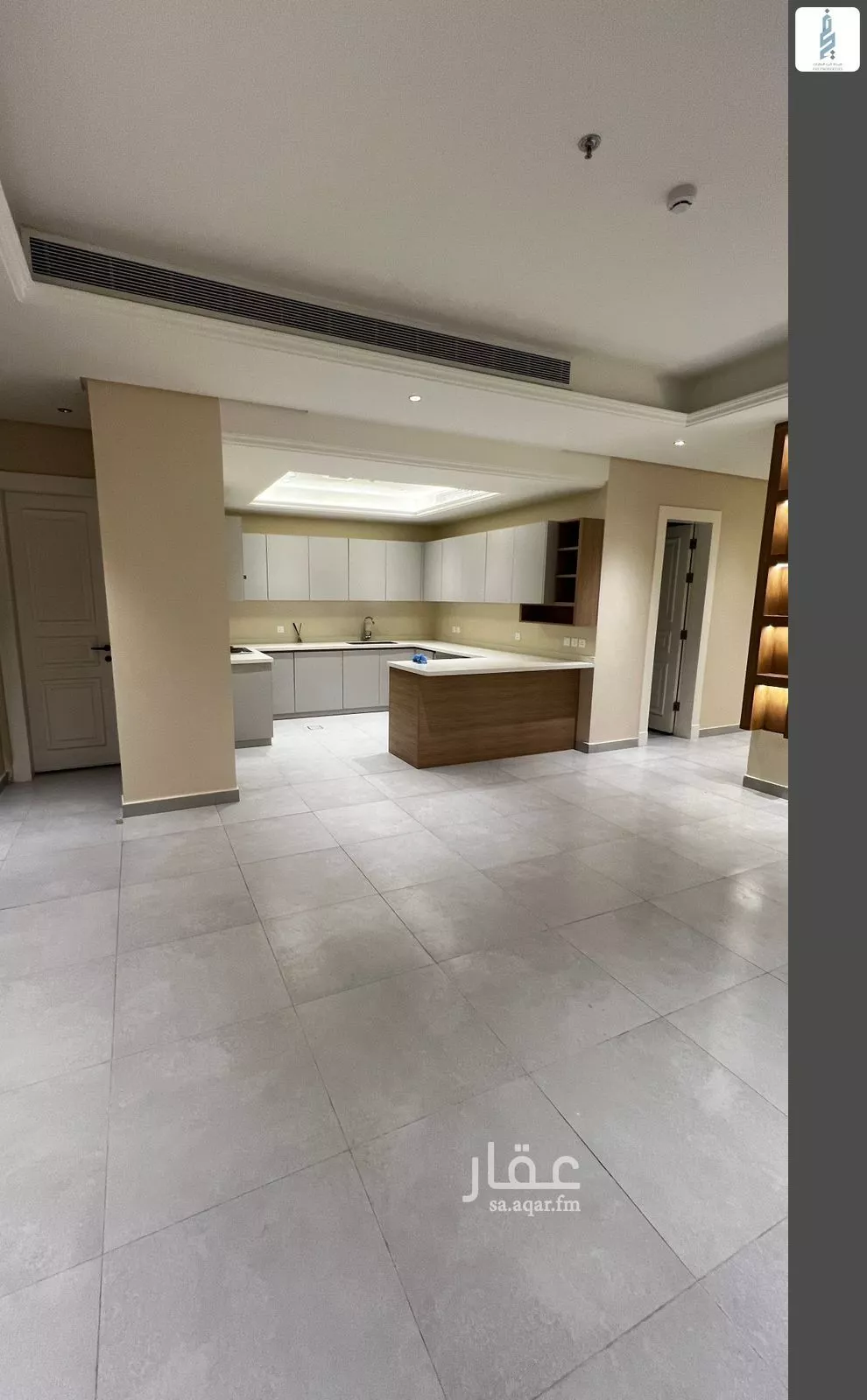 3 bedroom apartment in Hittin 9