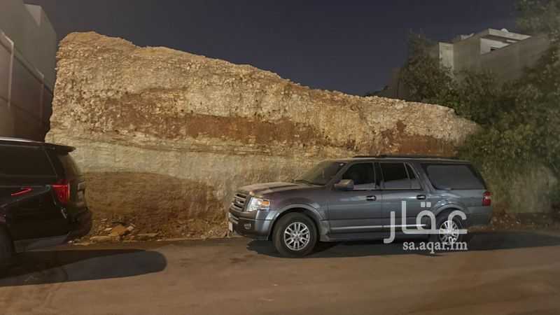 land in Al Izdihar, Riyadh 2