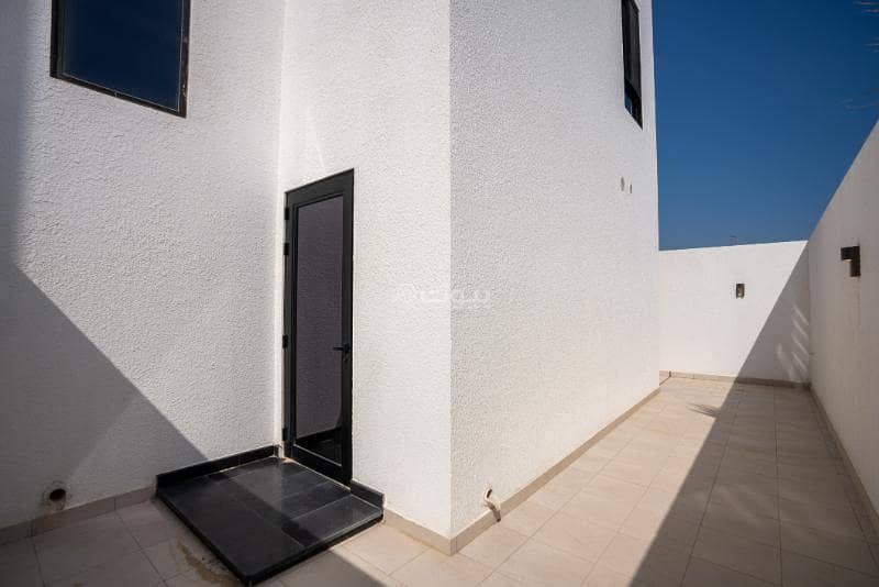 4 bedroom villa in Al Lulu, Eastern Province 3