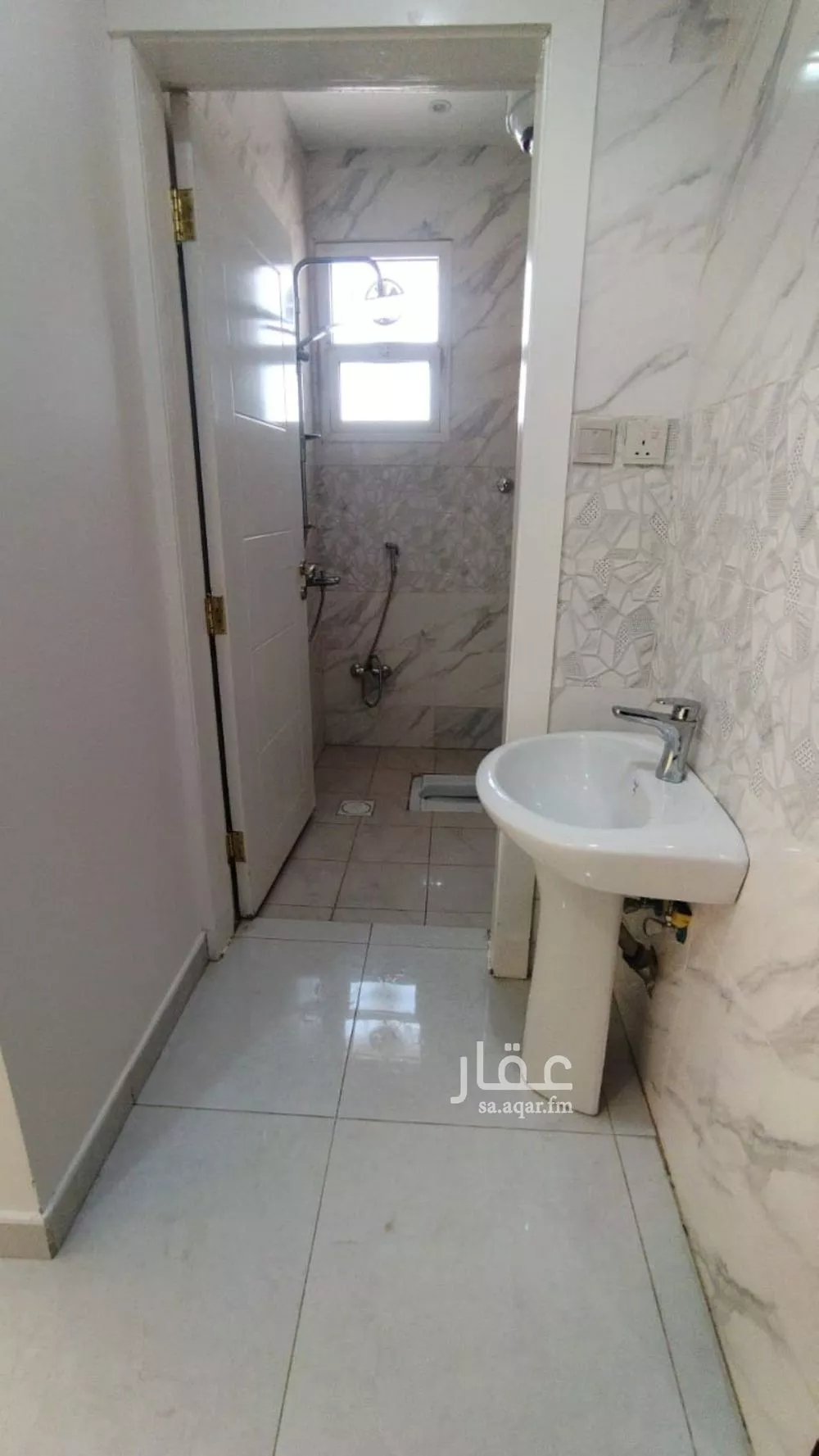دور 3 غرف في العارض 7
