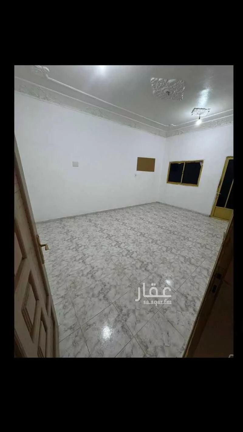 شقة 2 غرف في النزهة 5