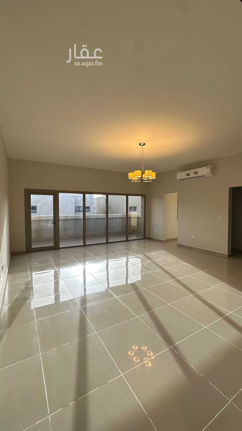 5 bedroom villa in Aramco, Eastern Province 17