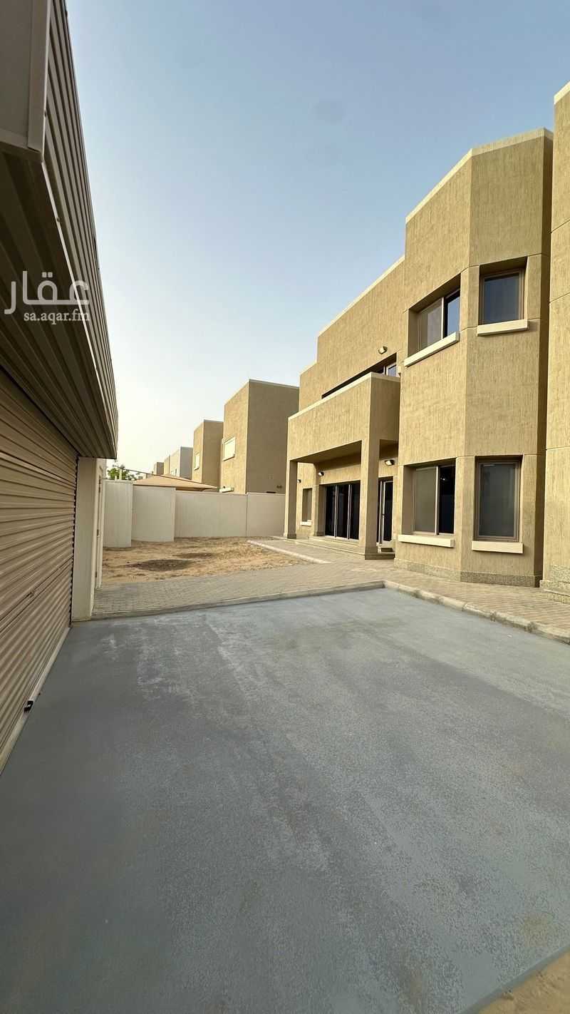 5 bedroom villa in Aramco, Eastern Province 6