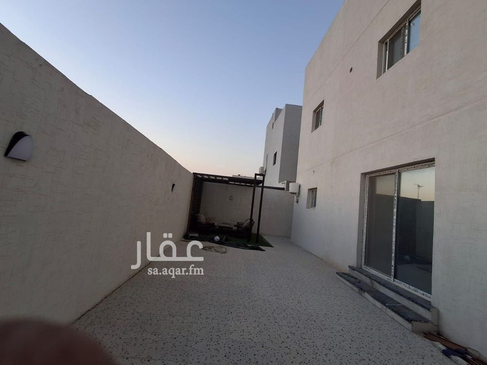 4 bedroom villa in Tebah Subdivision, Eastern Province 3