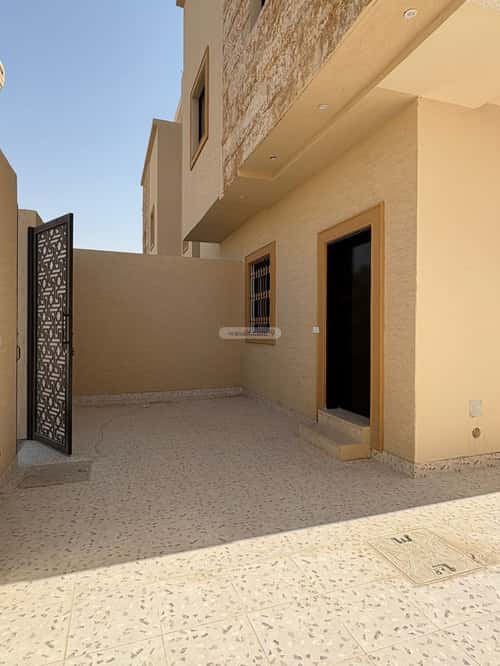 9 bedroom villa in Al Shifa, Riyadh 3
