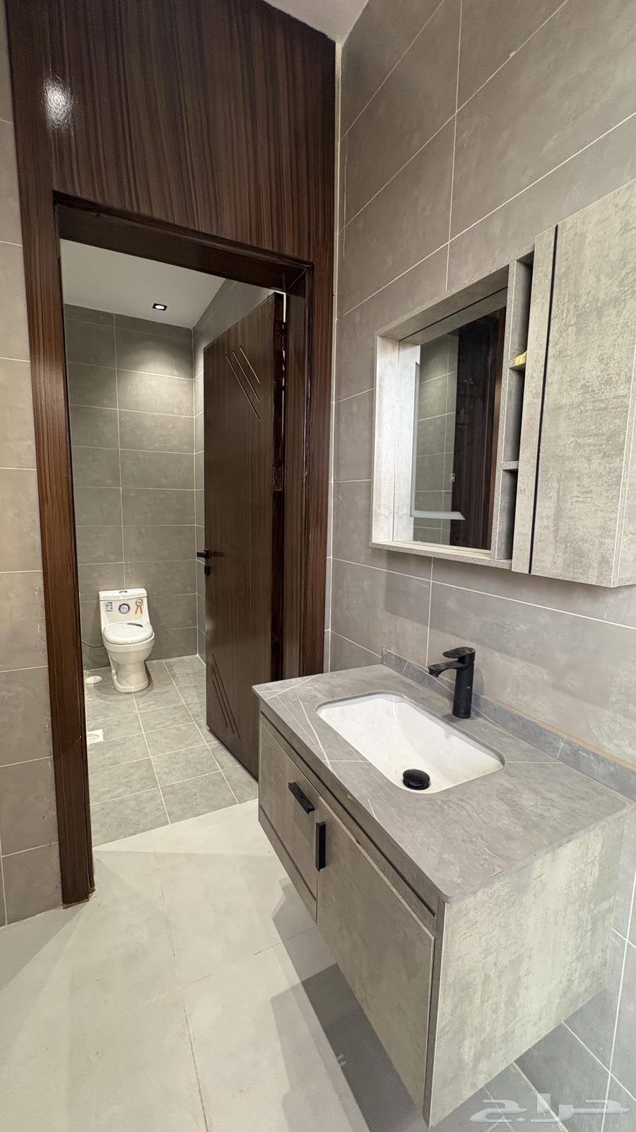 6 bedroom villa in Bahrah, Jeddah 3