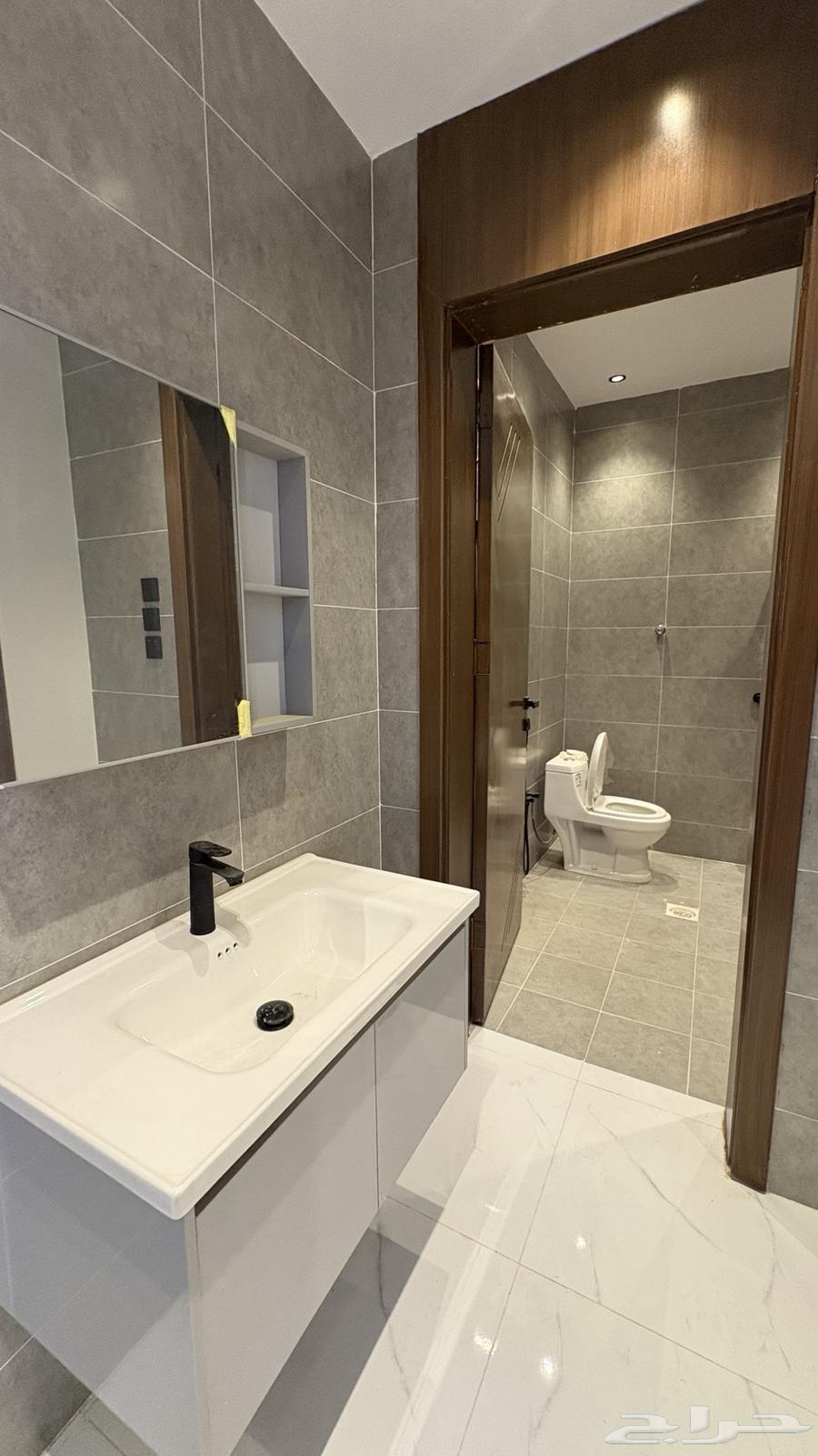 6 bedroom villa in Bahrah, Jeddah 6