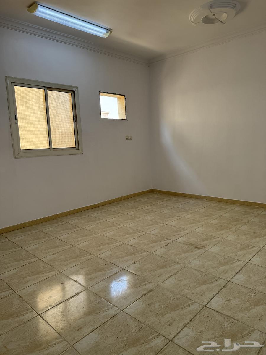 3 bedroom apartment in Mudhainib, Madinah 4