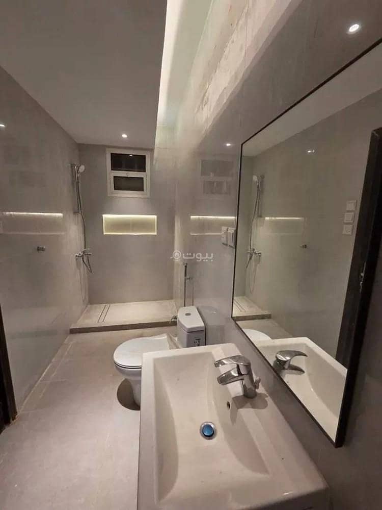 5 bedroom villa in Al Izdihar, Riyadh 10