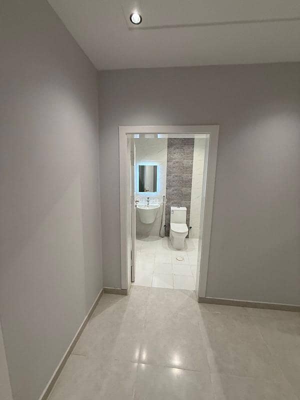 4 bedroom apartment in King Fahd, Makkah 12