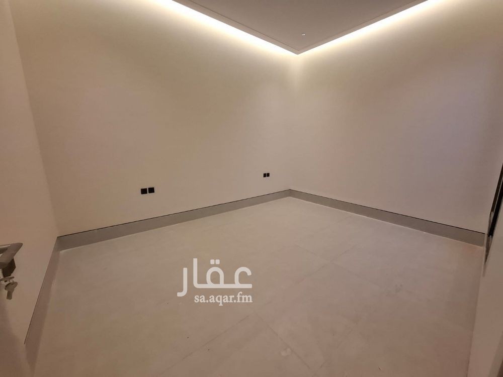 4 bedroom villa in Al Narjis, Riyadh 7