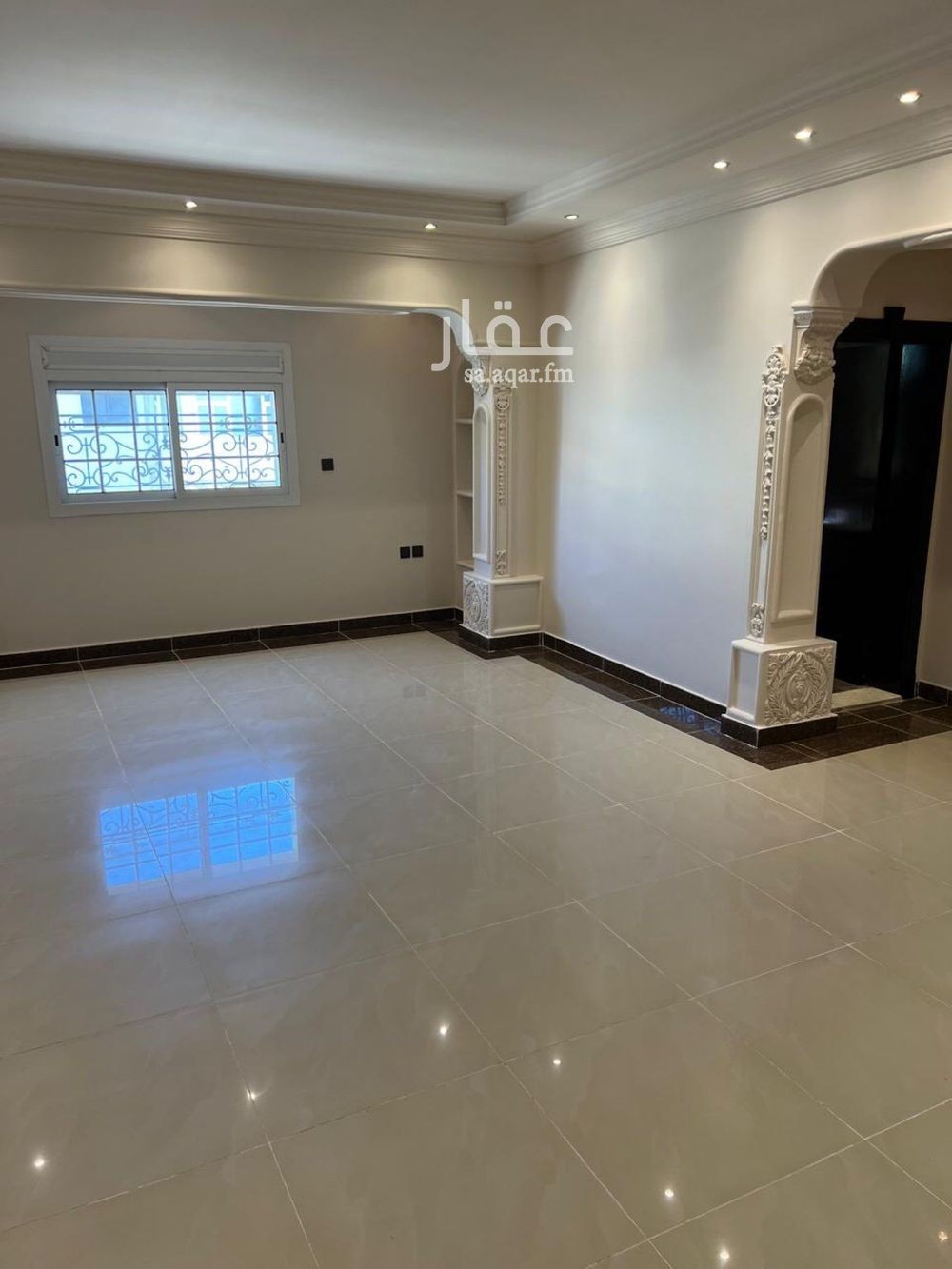 4 bedroom building in Al Shati, Jeddah 11