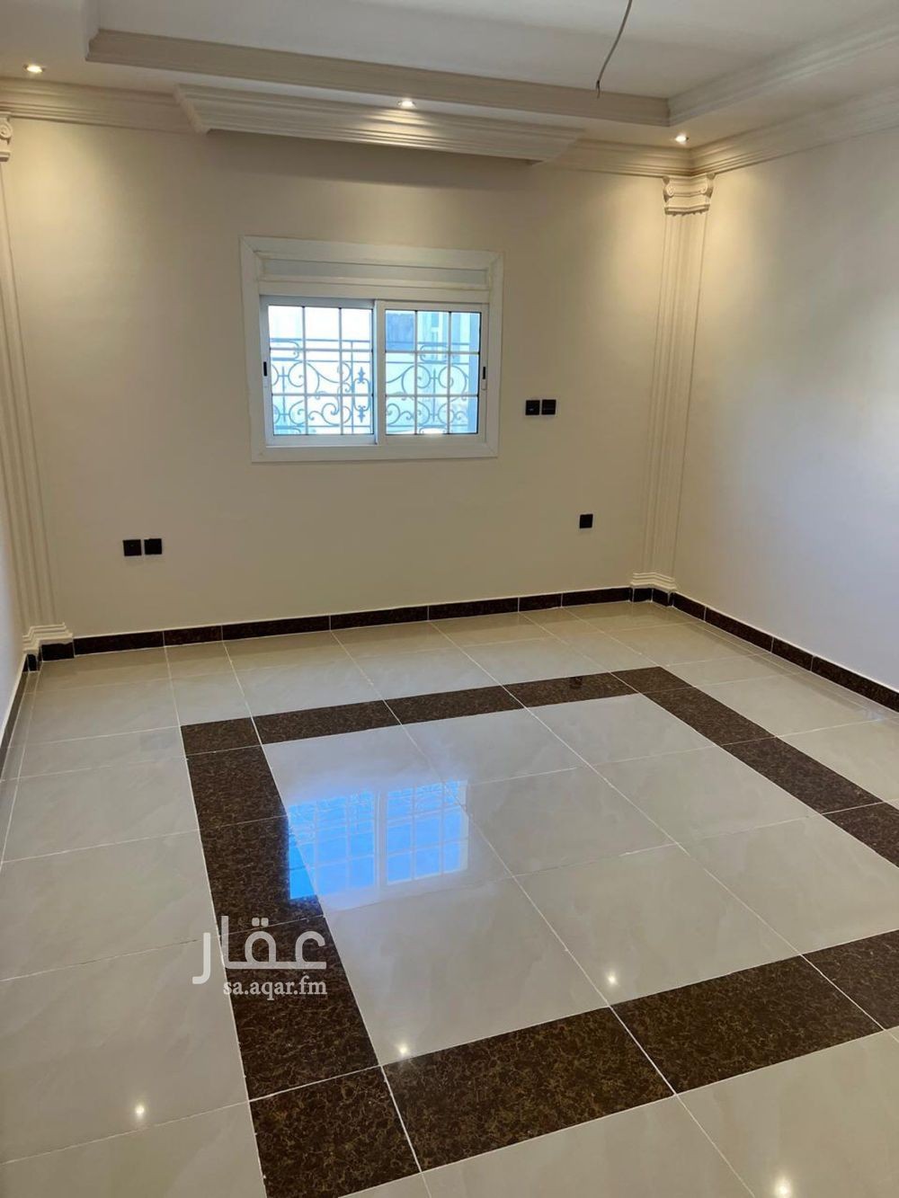4 bedroom building in Al Shati, Jeddah 16