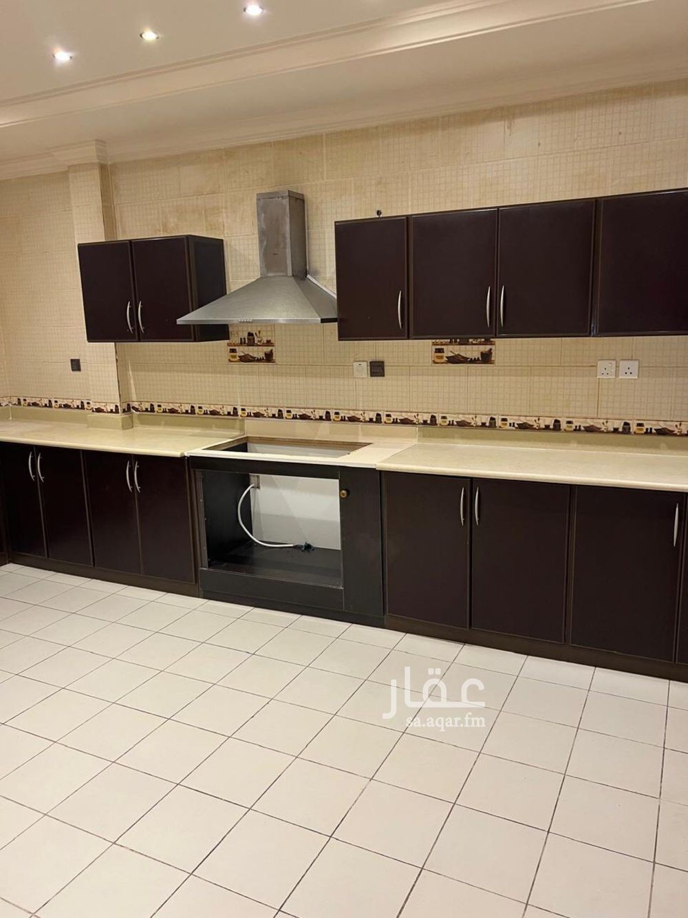 4 bedroom building in Al Shati, Jeddah 25