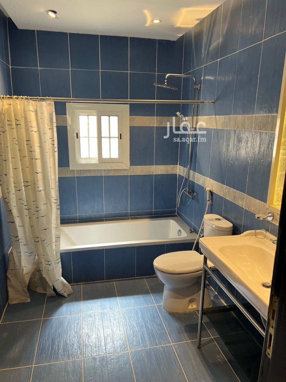 4 bedroom building in Al Shati, Jeddah 13