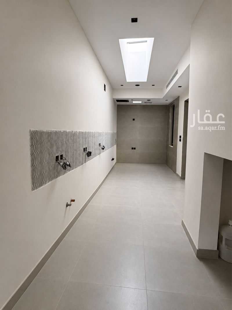 4 bedroom villa in Al Rabwa, Riyadh 11