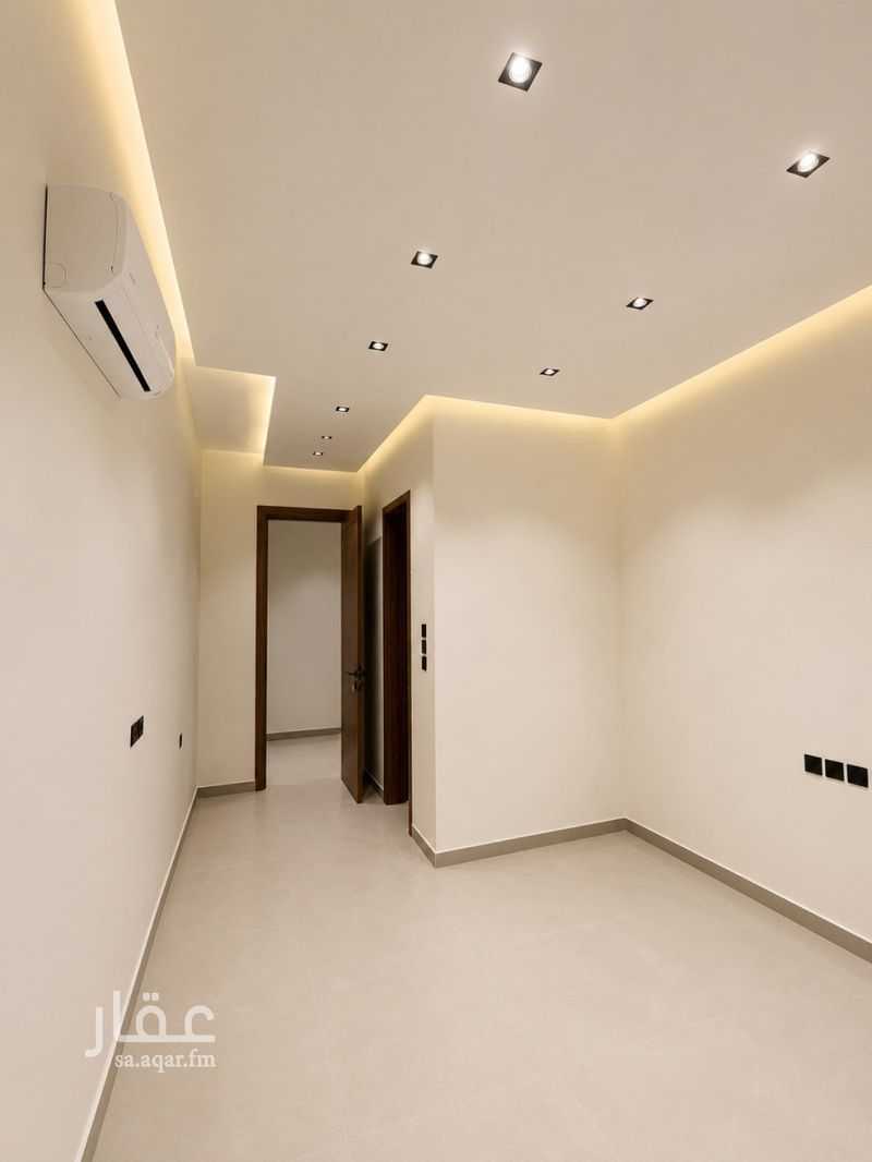 4 bedroom villa in Al Rabwa, Riyadh 17