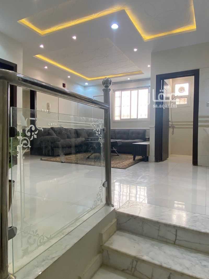 4 bedroom villa in Dirab, Riyadh 18