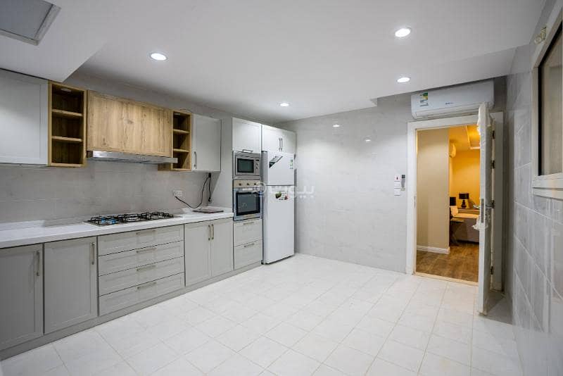 5 bedroom apartment in Al Ranuna, Madinah 16