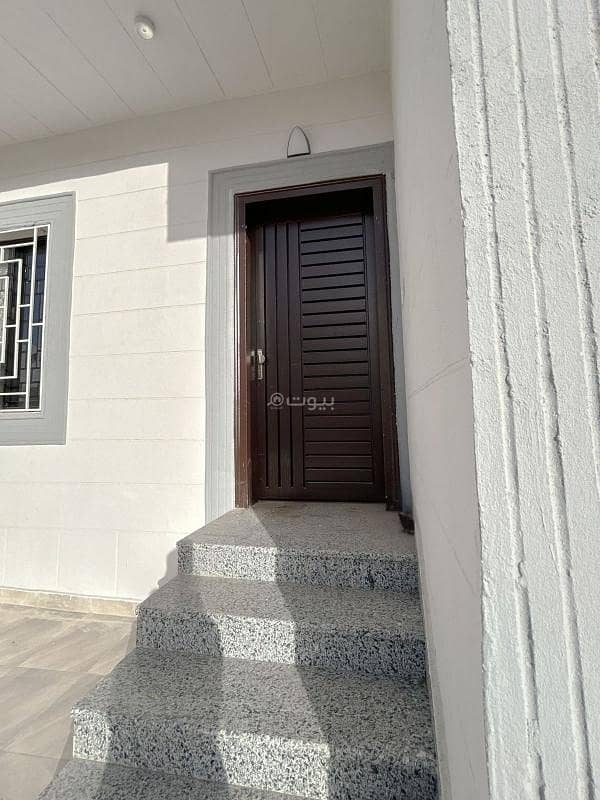 4 bedroom apartment in Bir Uthman, Madinah 2