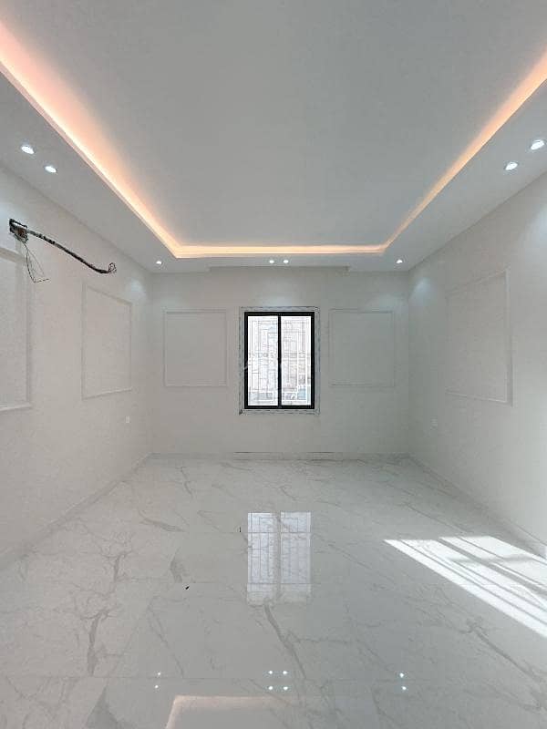 4 bedroom apartment in Bir Uthman, Madinah 4