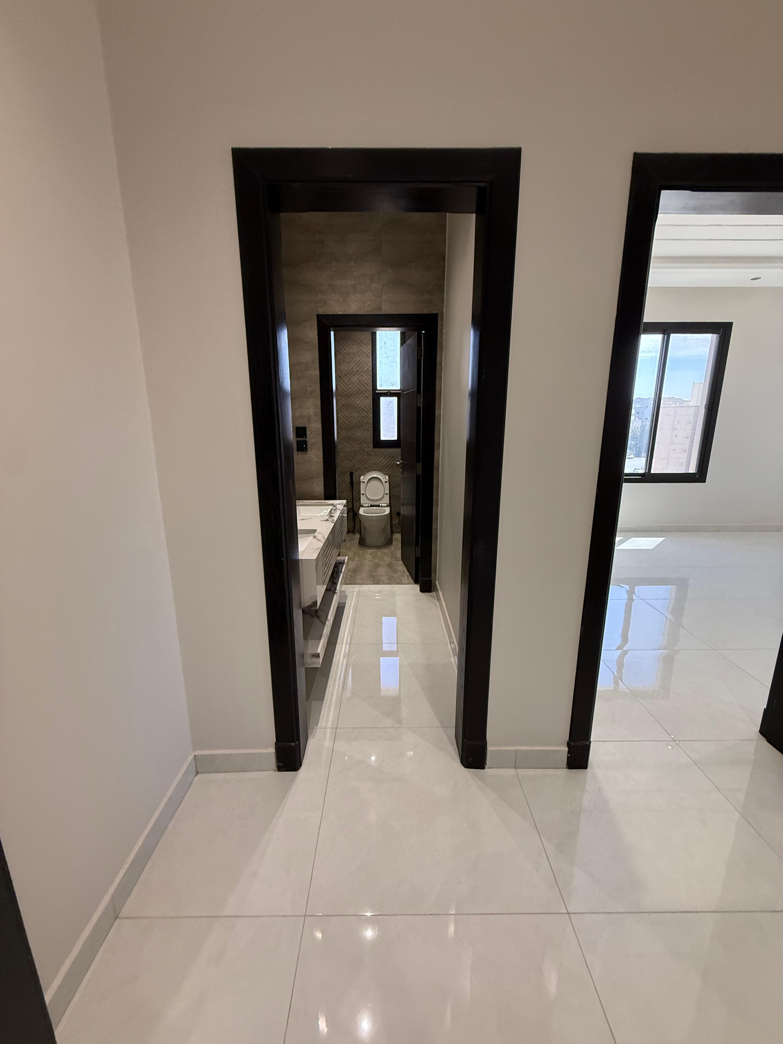 3 bedroom apartment in Ar Rayaan, Jeddah 9