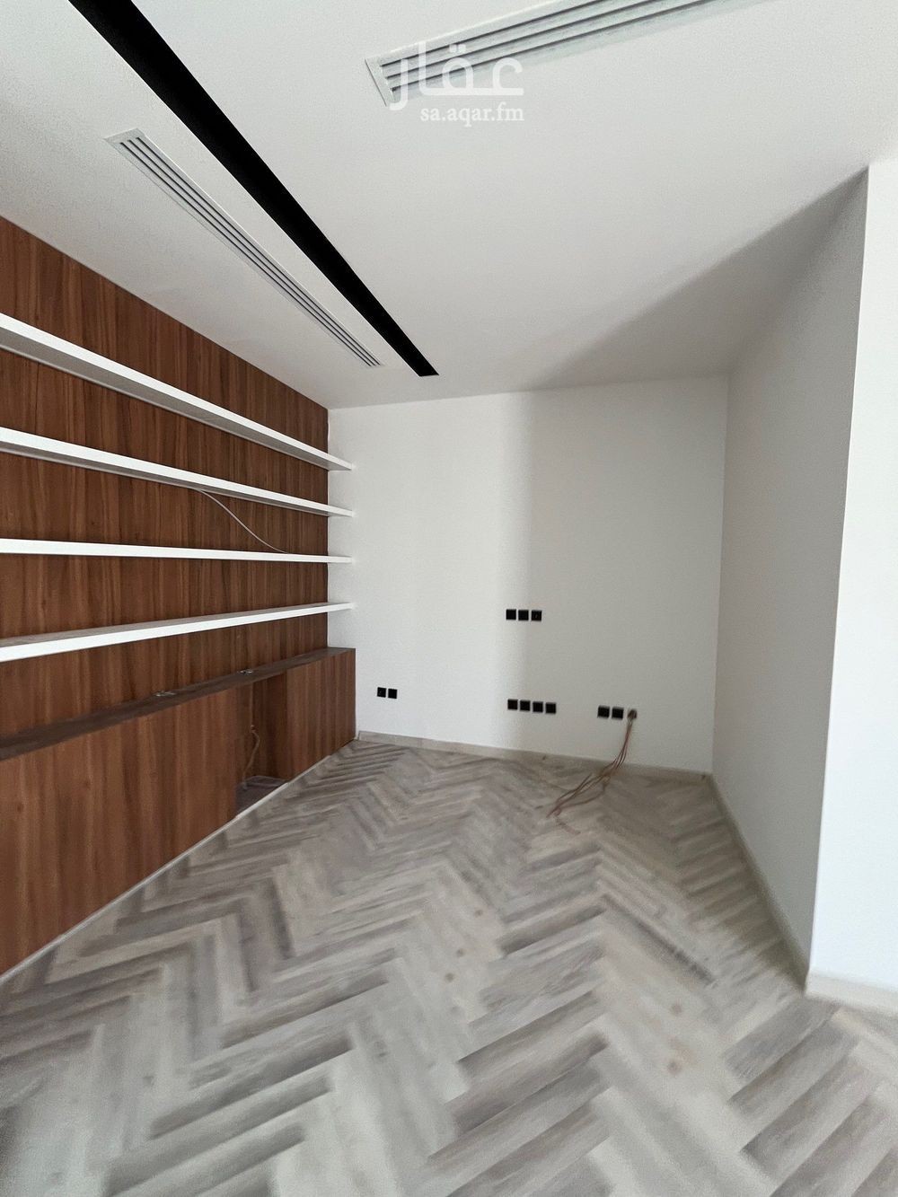 4 bedroom villa in Hittin, Riyadh 14