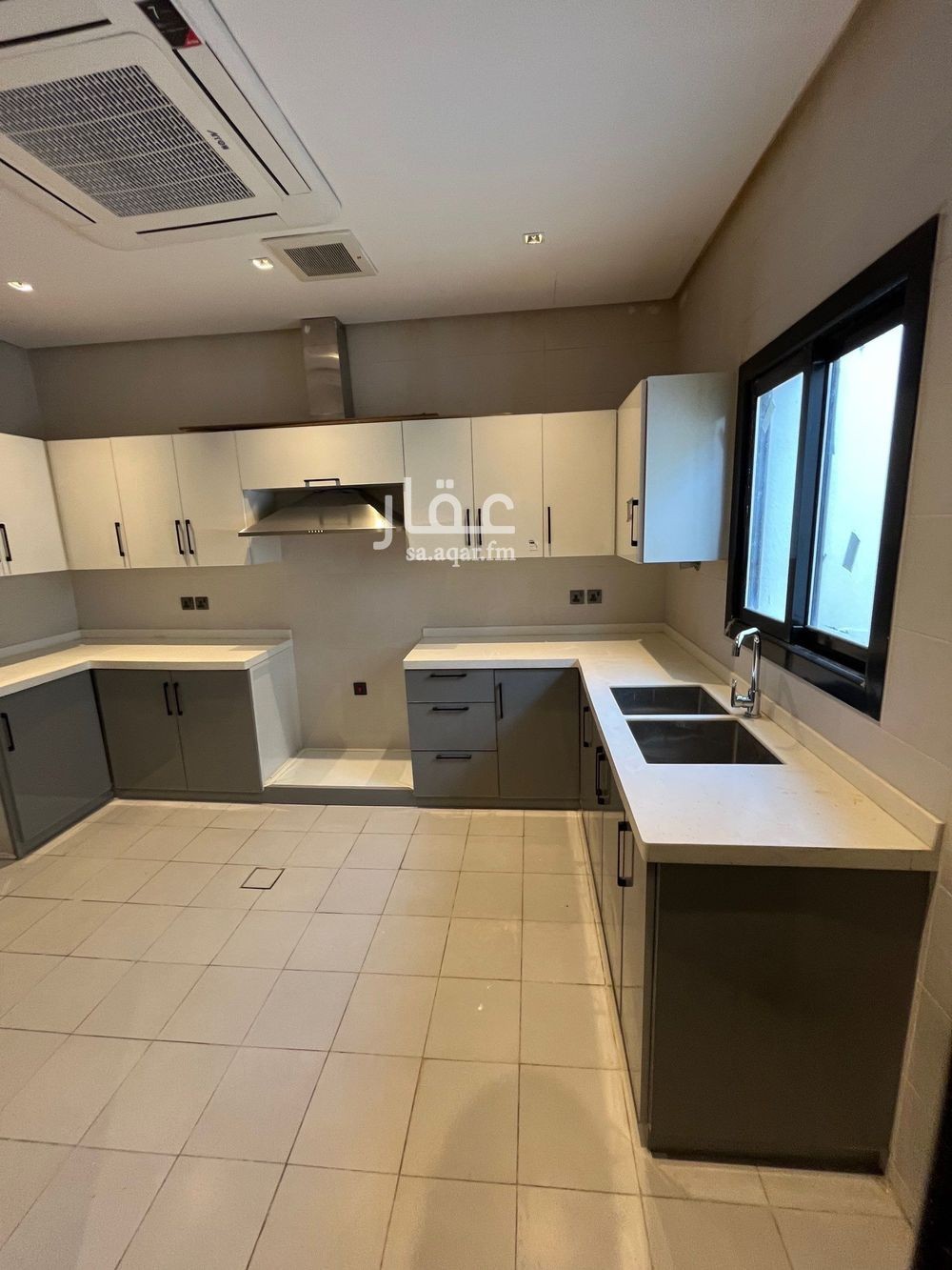 4 bedroom villa in Hittin, Riyadh 16