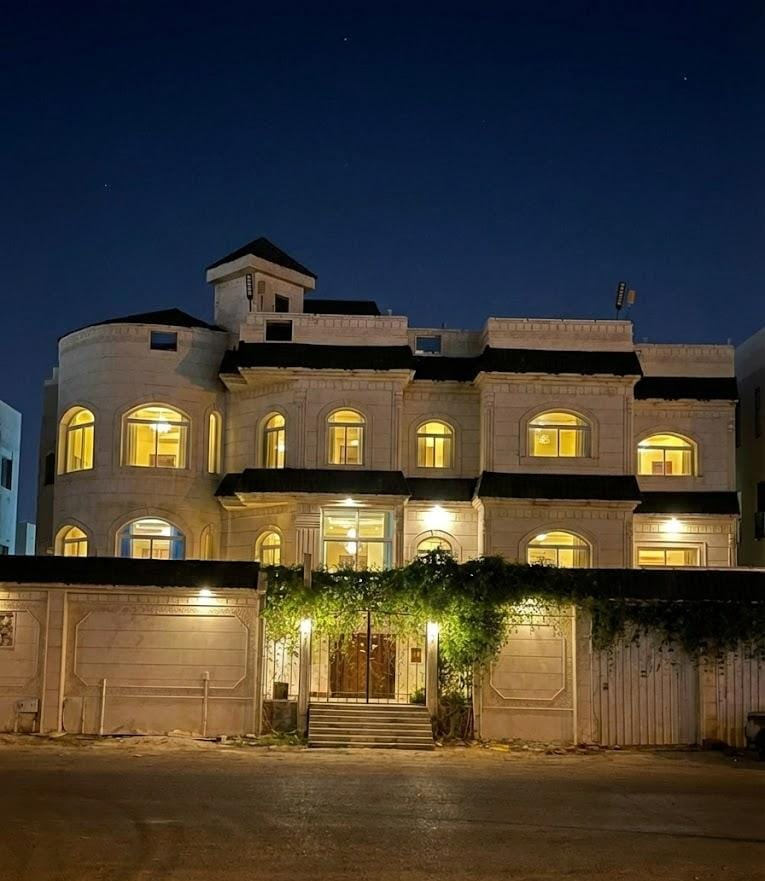 6 bedroom villa in Al Nahda, Jeddah 12