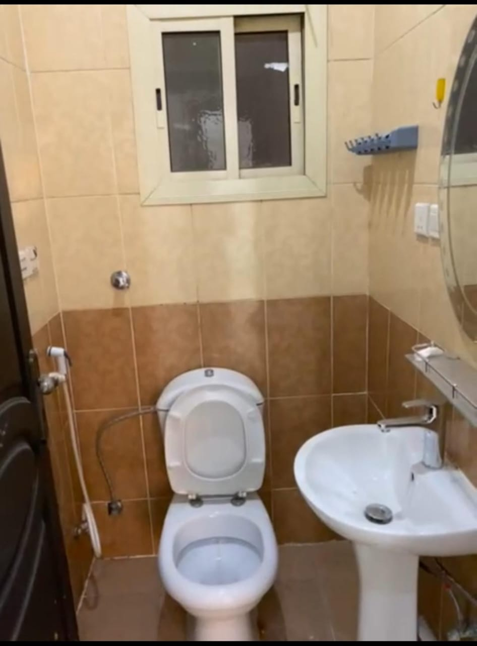 4 bedroom apartment in As Salamah, Jeddah 20