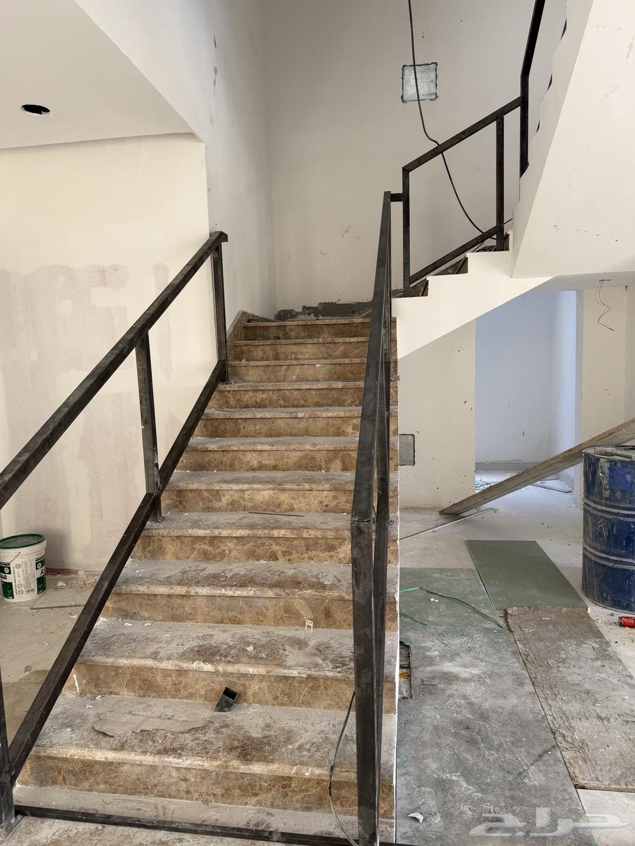 8 bedroom villa in East Beach, Eastern Province 5