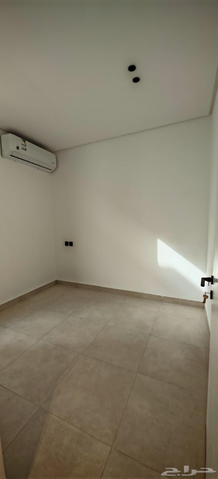 4 bedroom villa in Al Khuzama, Eastern Province 13
