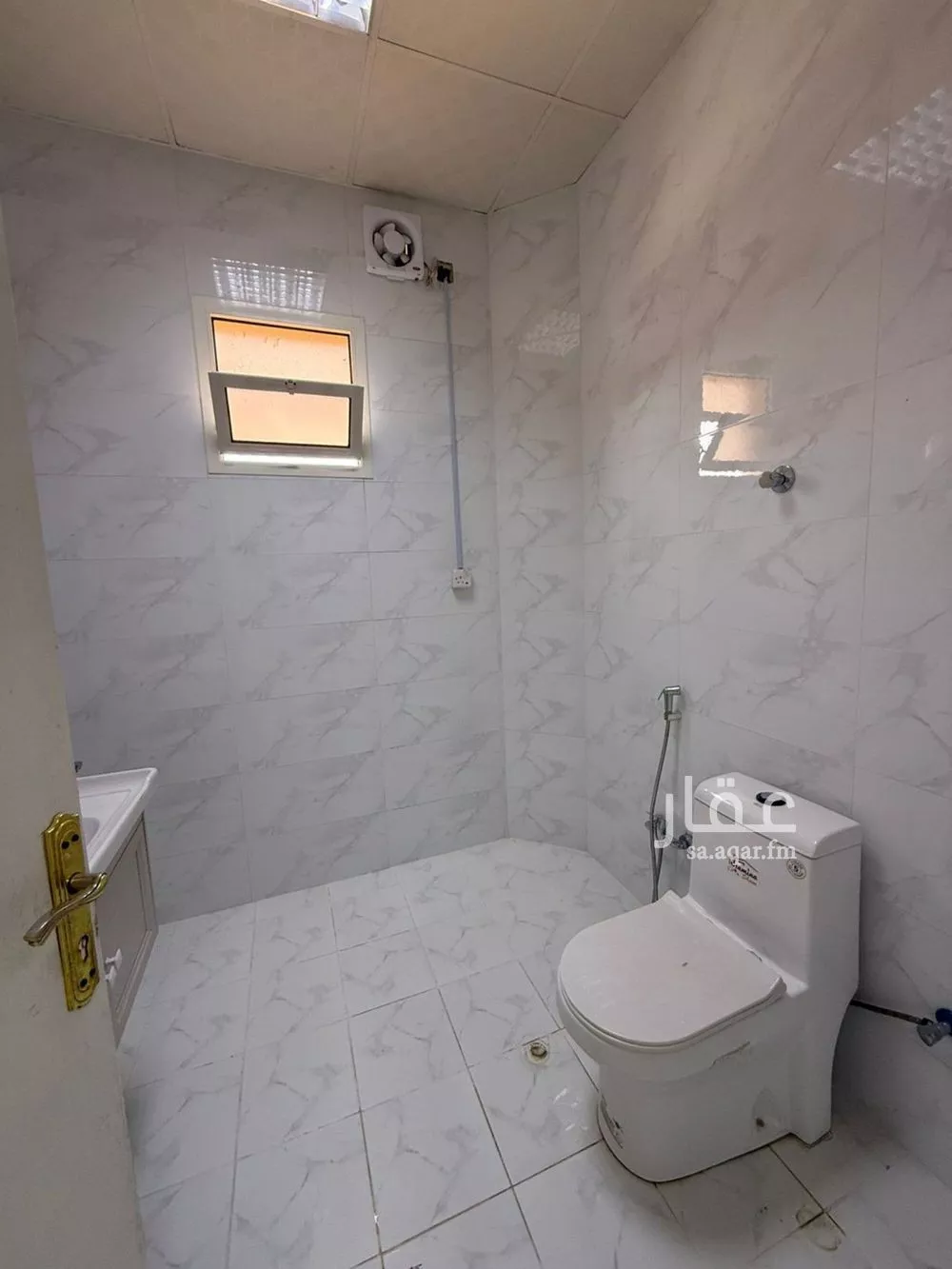 3 bedroom floor in Al Munsiyah 8