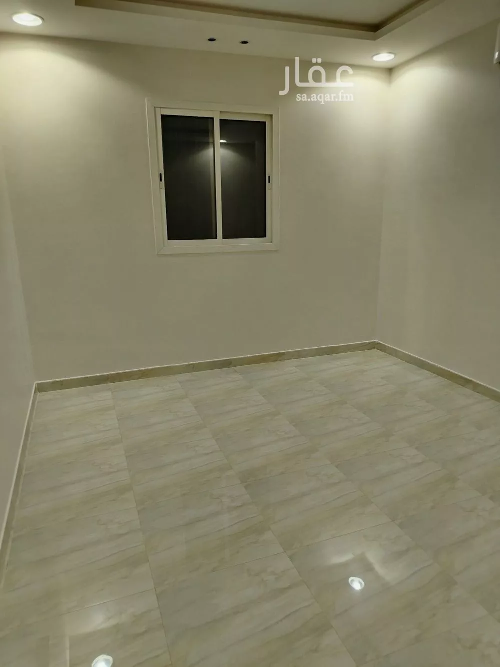 3 bedroom floor in Al Aridh 7