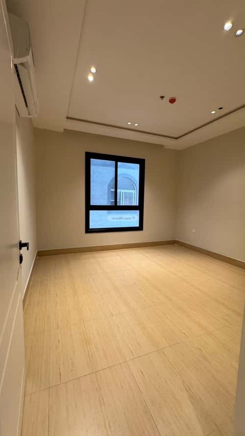 4 bedroom apartment in Al Hamra, Eastern Province 7