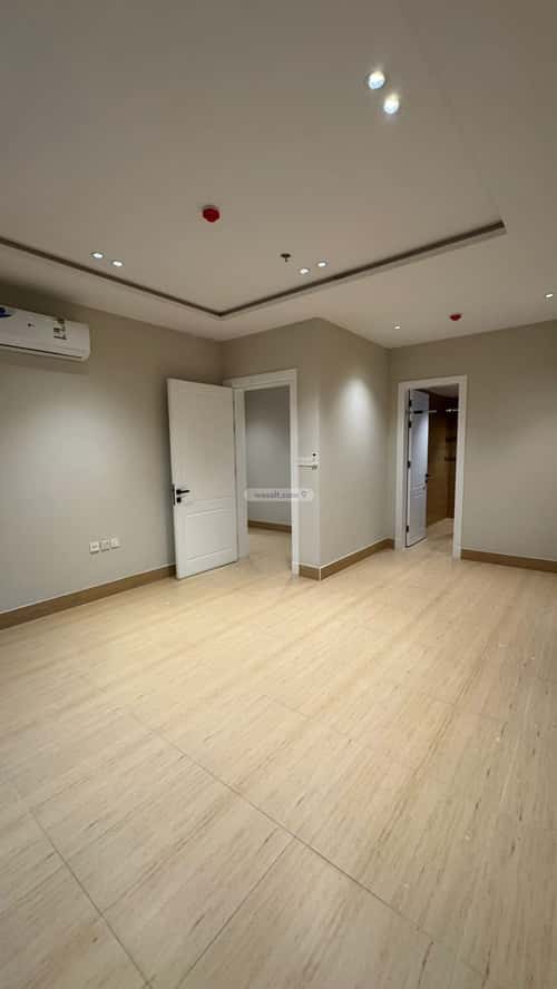 4 bedroom apartment in Al Hamra, Eastern Province 8