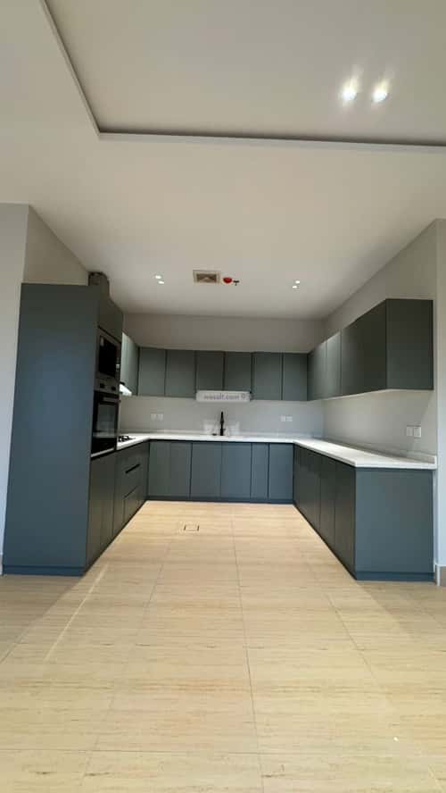4 bedroom apartment in Al Hamra, Eastern Province 14