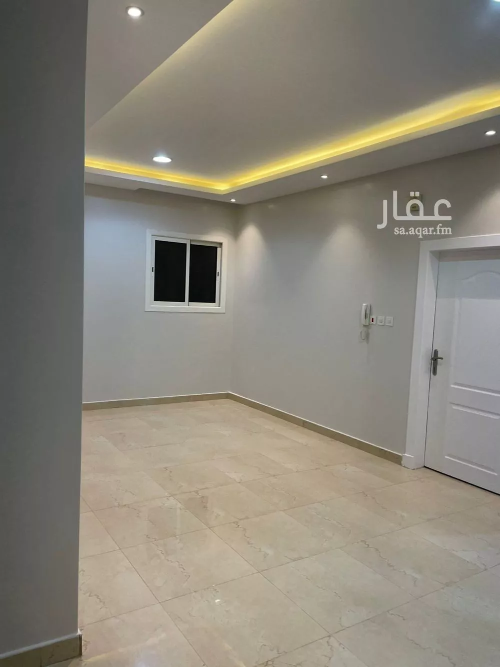 3 bedroom apartment in Dhahrat Namar 3