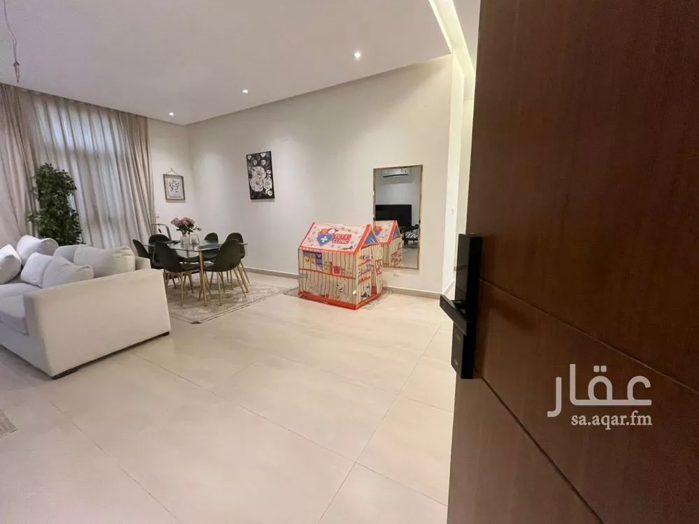 3 bedroom apartment in Irqah 2