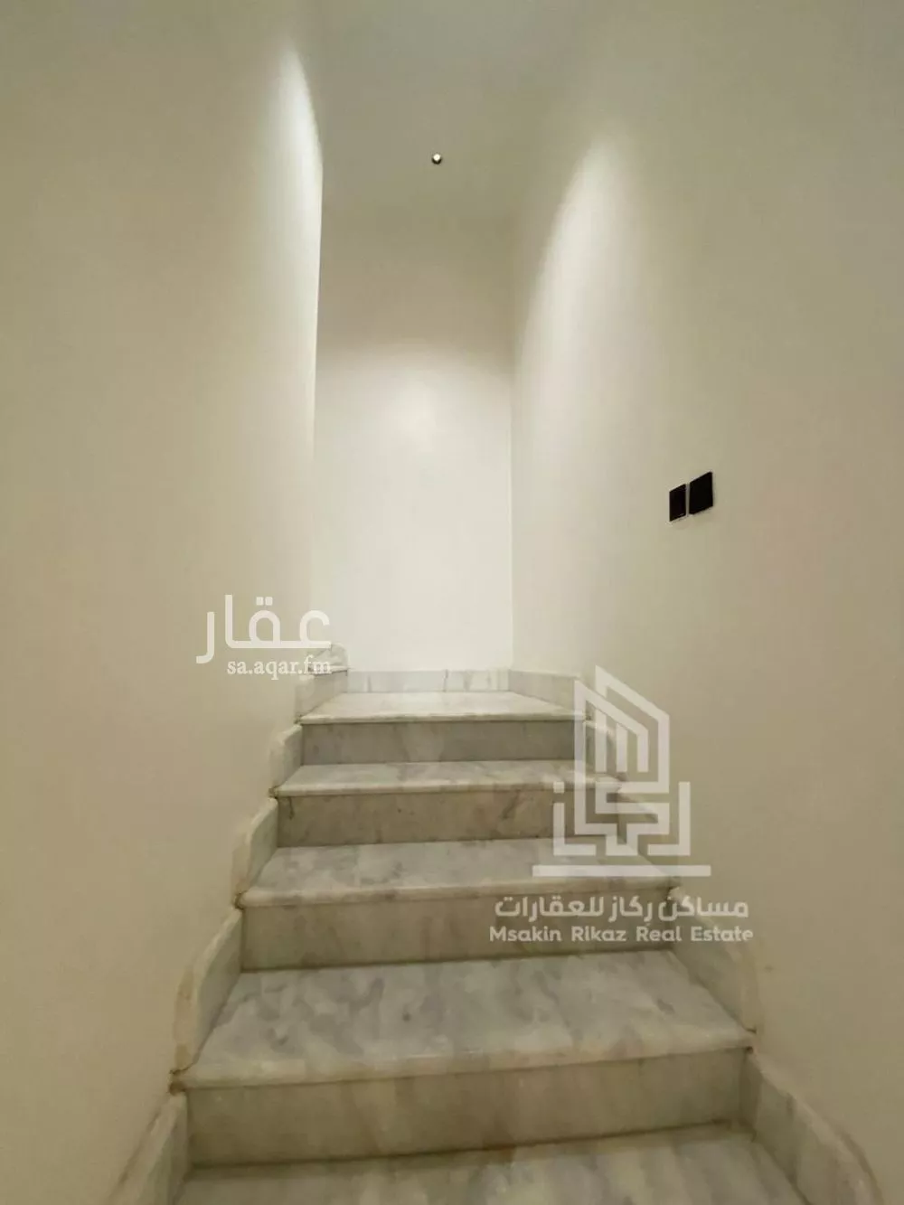 شقة 4 غرف في السعادة 4