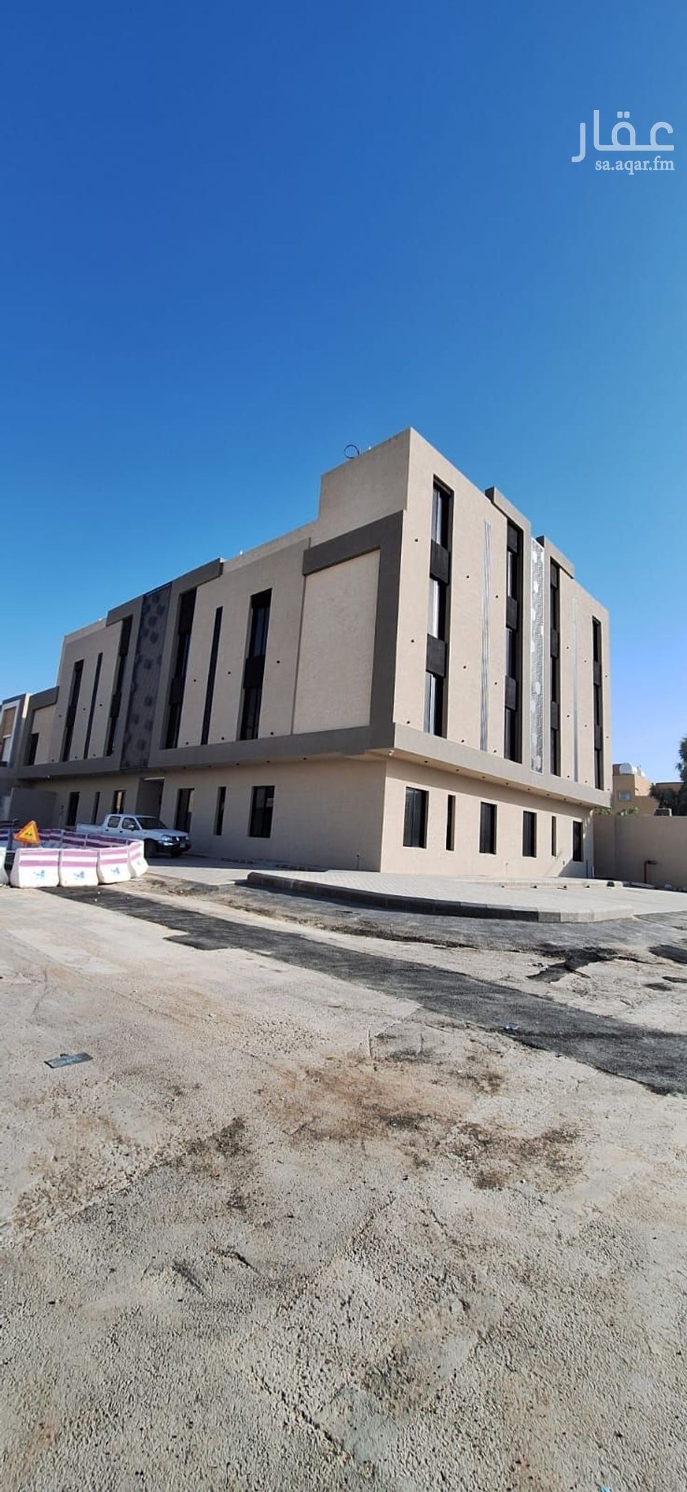 عقار 38 غرف في النرجس، الرياض 3