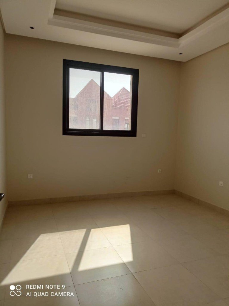 3 bedroom apartment in Al Aridh 6