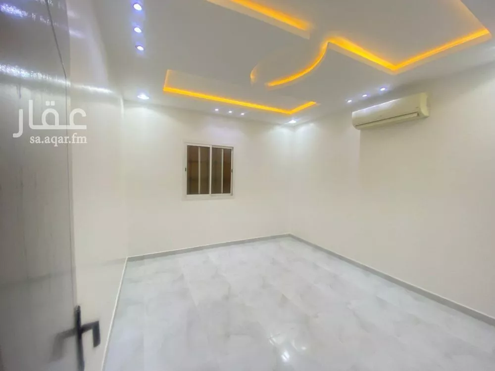 1 bedroom apartment in Ishbiliyah 3