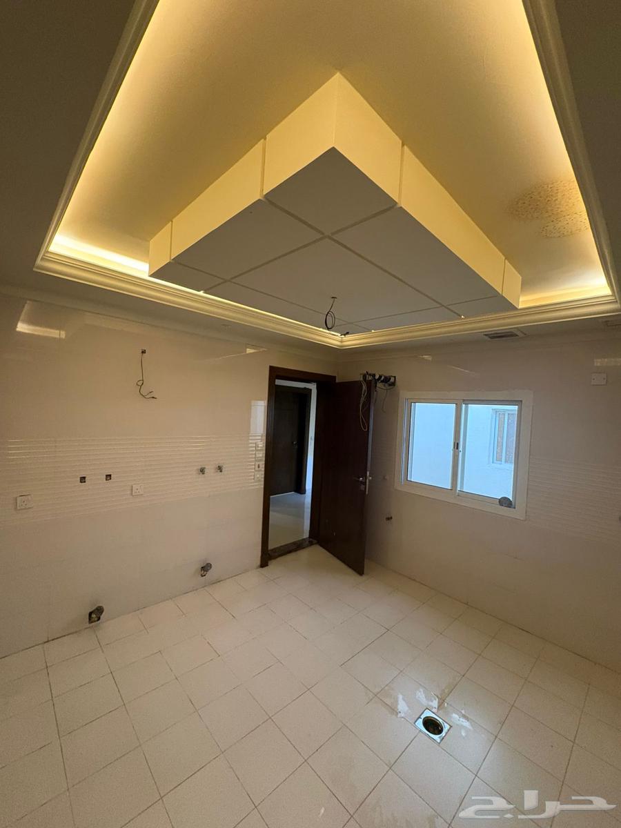 4 bedroom apartment in Al Difa, Madinah 5