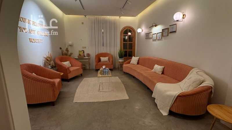 5 bedroom building in Al Washaa’, Taif 2