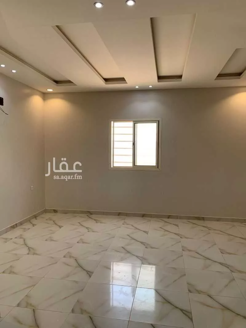 3 bedroom floor in Al Aridh 2