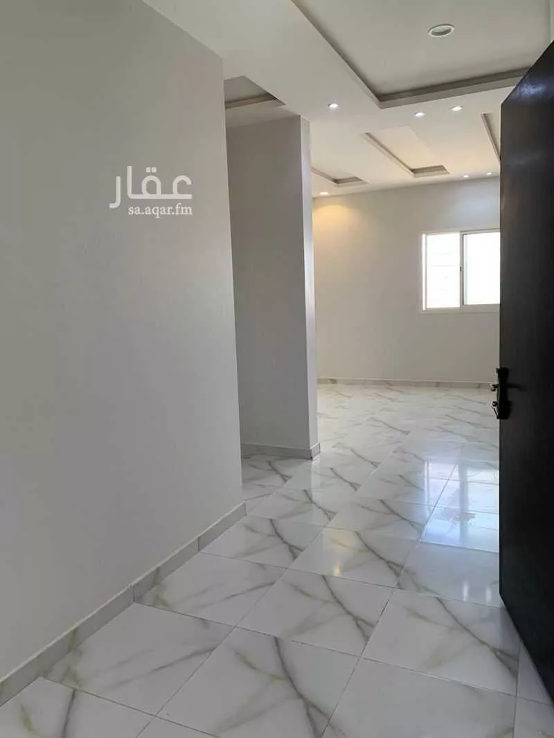 3 bedroom floor in Al Aridh 4