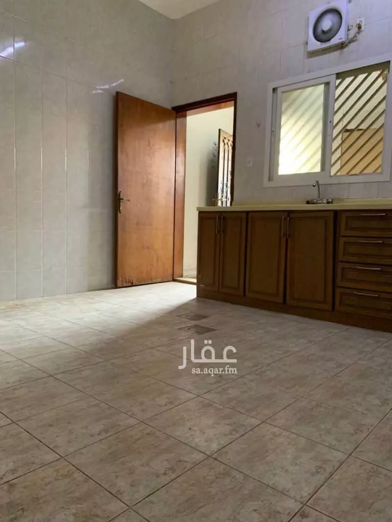 4 bedroom apartment in Al Aqrabiyah, Eastern Province 22